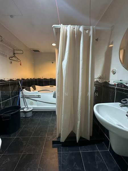 2-storey Terraced House for Rent in Bandar Menjalara (Kuala Lumpur) - Kelven Tan - Bathroom - PropertyGuru.com.my