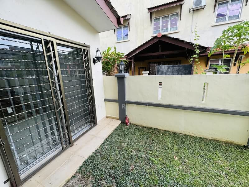 2-storey Terraced House for Sale in Denai Alam (Shah Alam) - Loharaj . - PropertyGuru.com.my