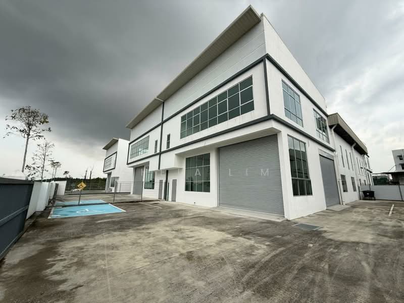 Factory for Rent in Skudai (Johor) - Shela Lim - Exterior - PropertyGuru.com.my