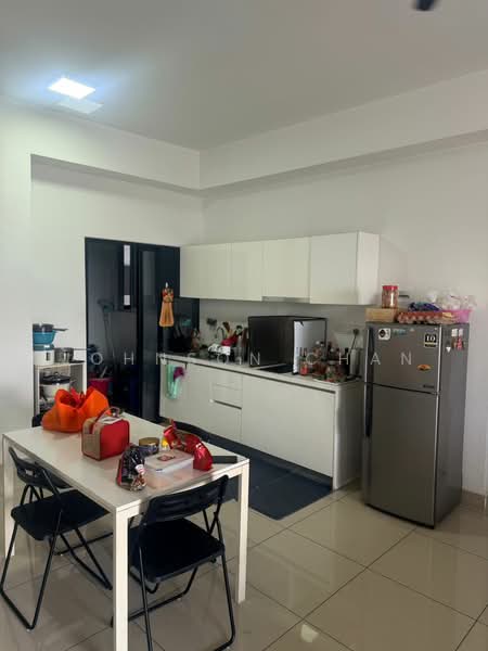 Glomac Centro Service Apartment untuk Untuk Dijual - RM 595,000, Mac 2026 - Kitchen - PropertyGuru.com.my