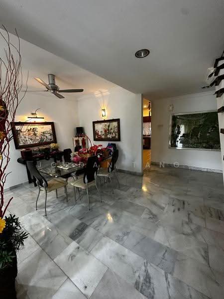 Rumah Berkembar untuk Dijual di Seksyen 17 (Petaling Jaya) - Jordan Tang - Dining Room - PropertyGuru.com.my