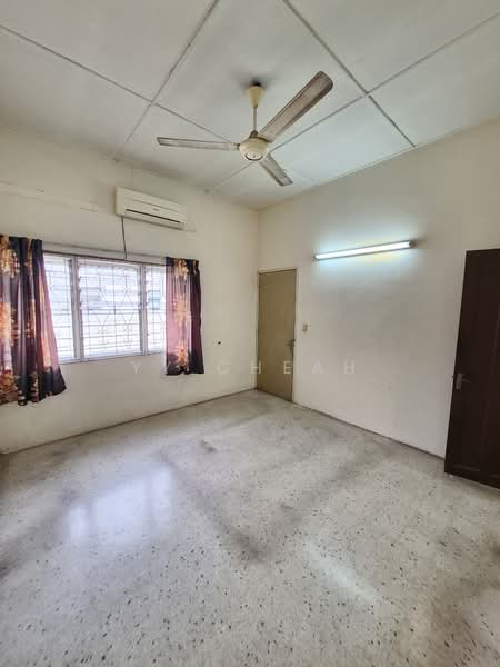 Semi-Detached House for Sale in Taman Boon Bak (Ipoh) - YY Cheah - Interior - PropertyGuru.com.my