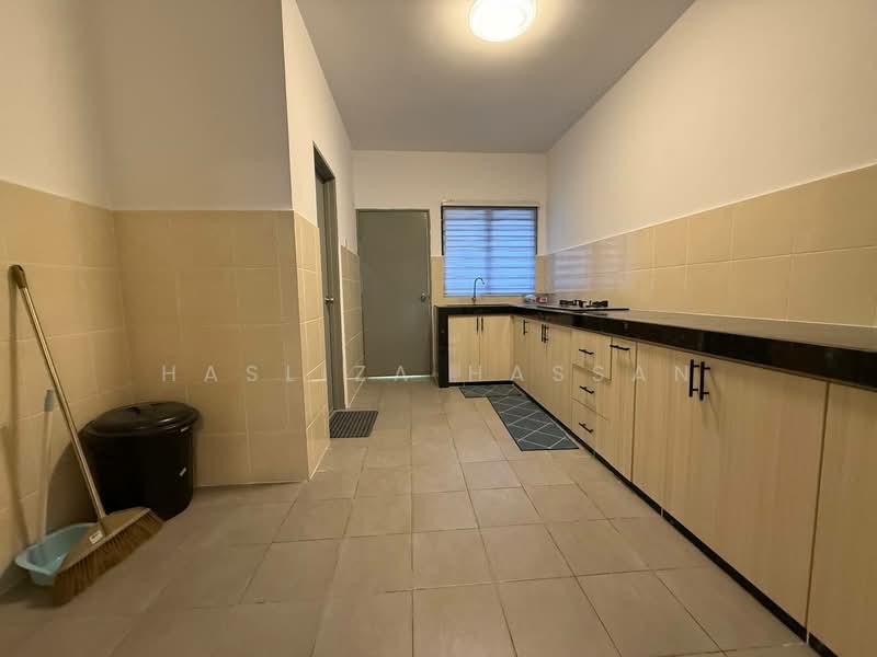 2-storey Terraced House for Sale in Taman Bandar Ekar (Rantau) - Hasliza Hassan - Kitchen - PropertyGuru.com.my