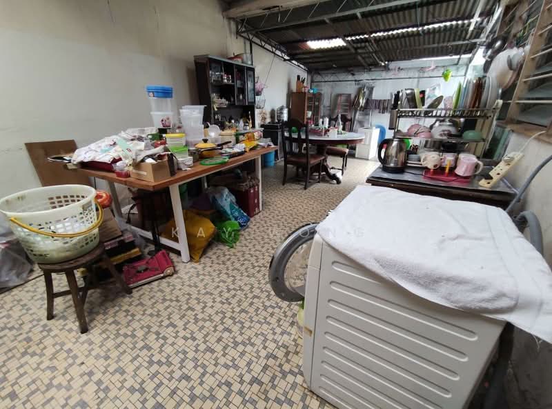 Semi-D near Jalan Chor Sin Kheng untuk Untuk Dijual - RM 1,200,000, Mac 2026 - Kitchen - PropertyGuru.com.my