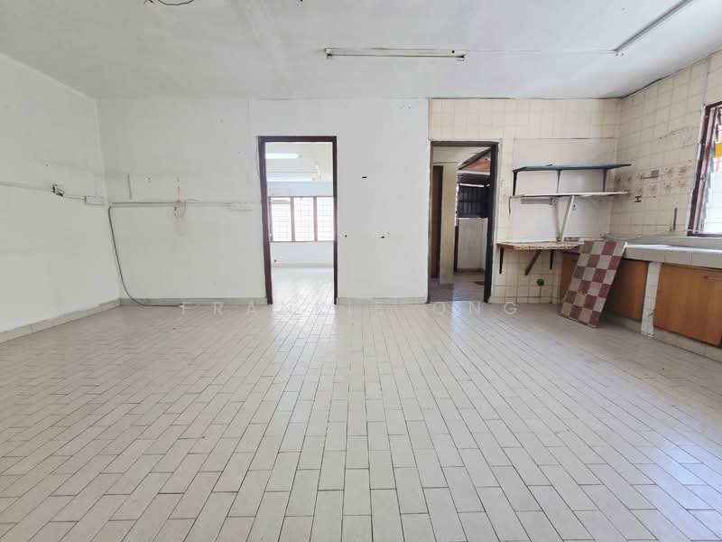 Terraced House for Sale in Taman Mutiara Barat (Cheras) - Frankie Ong - Kitchen - PropertyGuru.com.my