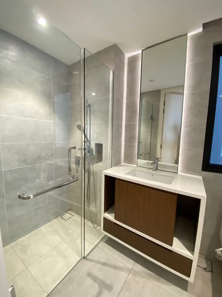 Service Residence for Rent at Hill10 Residence @ i-City - Chloe Shum - Bathroom - PropertyGuru.com.my