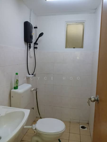 Taman Putra Prima Phase 3E untuk Untuk Dijual - RM 599,000, Apr 2026 - Bathroom - PropertyGuru.com.my