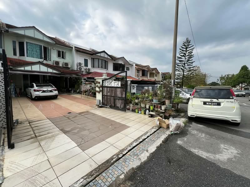 2-storey Terraced House for Sale in Taman Mutiara Indah (Puchong) - Zarema Kulbuzheva - Exterior - PropertyGuru.com.my