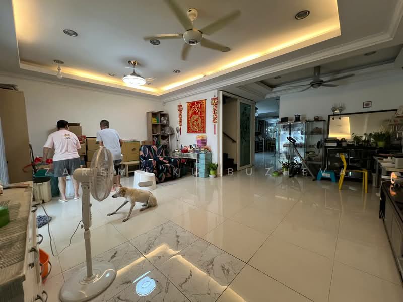 2-storey Terraced House for Sale in Taman Mutiara Indah (Puchong) - Zarema Kulbuzheva - Living Room - PropertyGuru.com.my