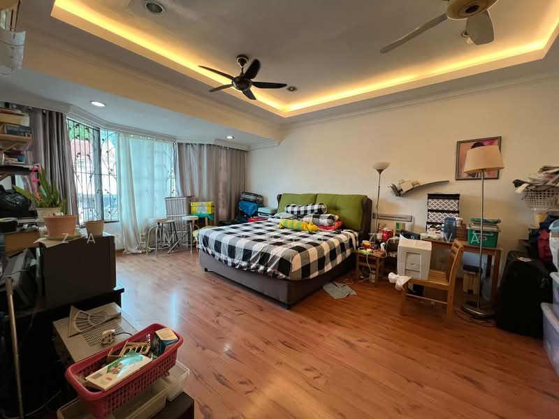 2-storey Terraced House for Sale in Taman Mutiara Indah (Puchong) - Zarema Kulbuzheva - Bedroom - PropertyGuru.com.my