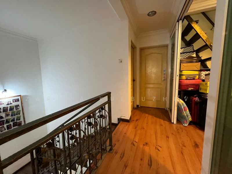 2-storey Terraced House for Sale in Taman Mutiara Indah (Puchong) - Zarema Kulbuzheva - Corridor - PropertyGuru.com.my