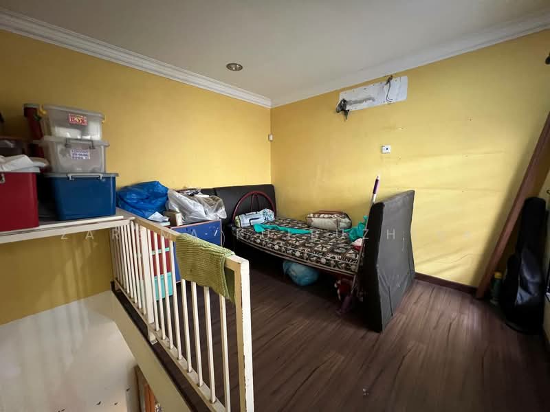 2-storey Terraced House for Sale in Taman Mutiara Indah (Puchong) - Zarema Kulbuzheva - Bedroom - PropertyGuru.com.my
