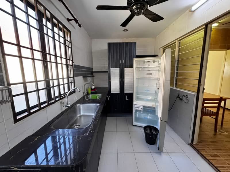 1-storey Terraced House for Rent in Seri Margosa (Ipoh) - Jacky Liew - Kitchen - PropertyGuru.com.my