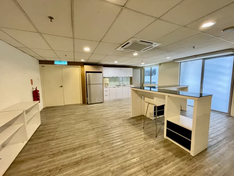 Pejabat untuk Disewa di KL City Centre (Kuala Lumpur) - Tom Ip - Kitchen - PropertyGuru.com.my