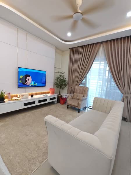 Attleborough / Tate Bilston 22'x65' @ Eco Botanic - 3