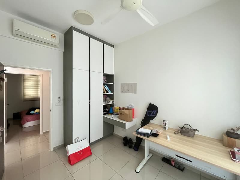 Condominium for Sale at SummerSkye Residences - Yang Lim - Bedroom - PropertyGuru.com.my