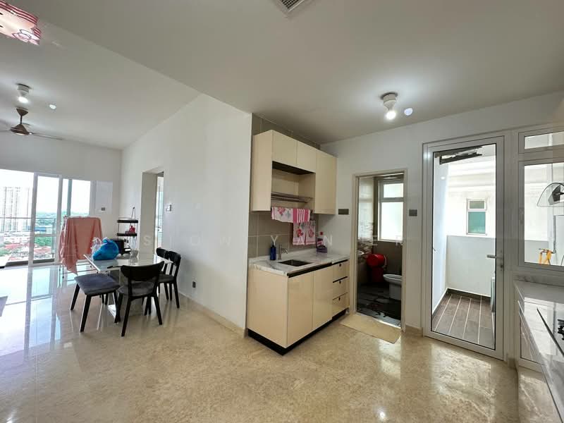 Service Residence for Sale at TriTower Residence @ Johor Bahru Sentral - Siow Yan Er - Living Room - PropertyGuru.com.my