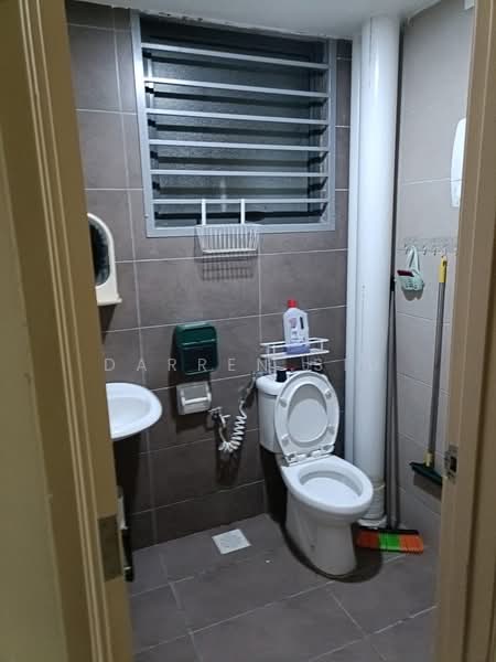 Service Residence for Sale at ARC @ Austin Hills - Darren Siu - Bathroom - PropertyGuru.com.my