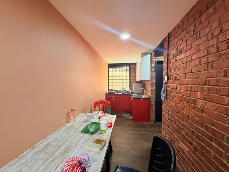Shop for Sale in Klang (Selangor) - Tiffany Lee - PropertyGuru.com.my