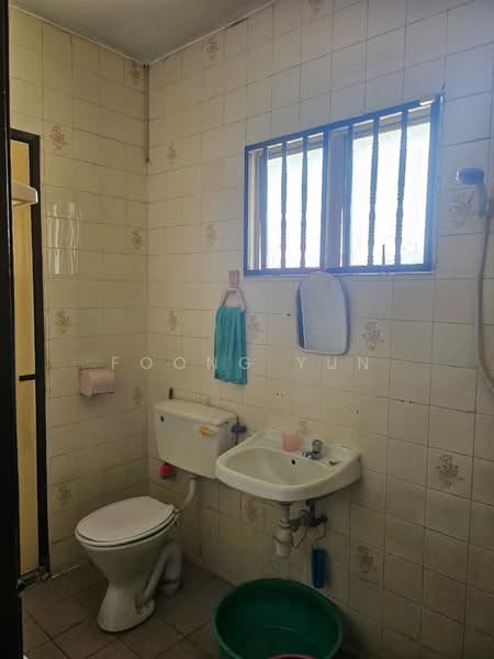 2-storey Terraced House for Sale in Taman Segambut (Jalan Kuching) - Foong Yun - Bathroom - PropertyGuru.com.my