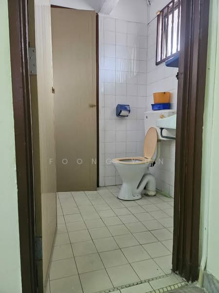 2-storey Terraced House for Sale in Taman Segambut (Jalan Kuching) - Foong Yun - Bathroom - PropertyGuru.com.my