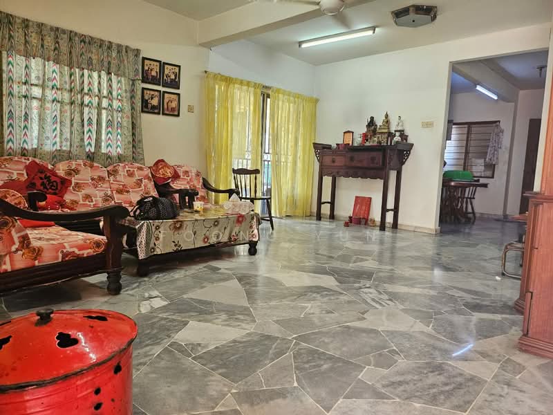 2-storey Terraced House for Sale in Taman Segambut (Jalan Kuching) - Foong Yun - Living Room - PropertyGuru.com.my