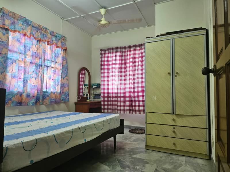 2-storey Terraced House for Sale in Taman Segambut (Jalan Kuching) - Foong Yun - Bedroom - PropertyGuru.com.my