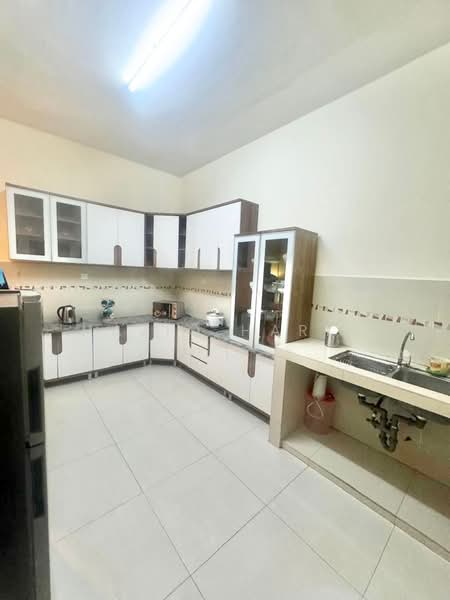 2-storey Terraced House for Rent in Setia Alam (Selangor) - Haziq Haris - Kitchen - PropertyGuru.com.my