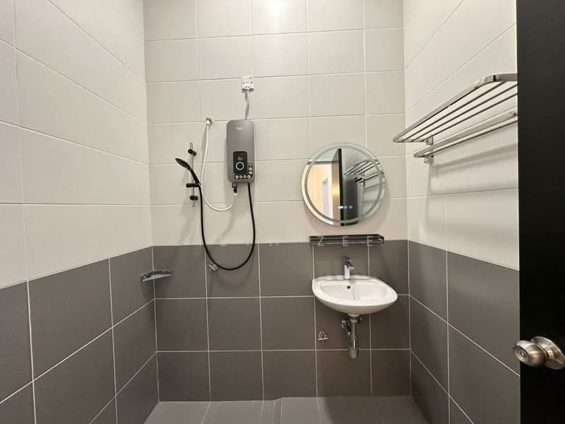 2-storey Terraced House for Rent in Iskandar Puteri (Nusajaya) (Johor) - Zieth Zee - Bathroom - PropertyGuru.com.my