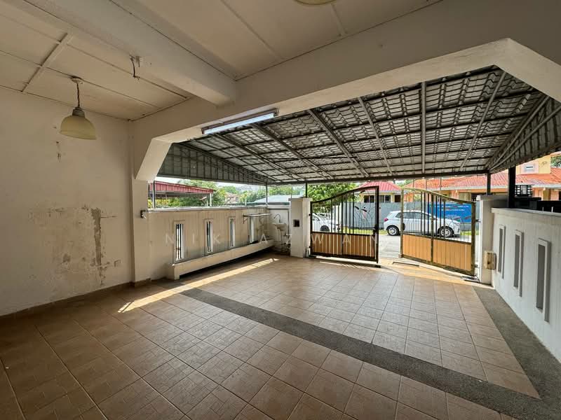 2-storey Terraced House for Rent in Bandar Bukit Puchong 2 (Puchong) - NIK AZWAN - Exterior - PropertyGuru.com.my
