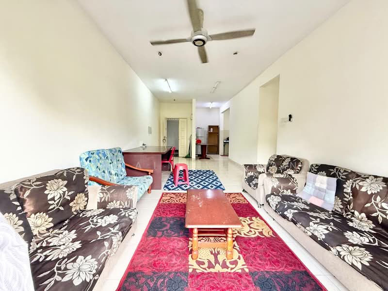 Kristal Heights untuk Untuk Dijual - RM 430,000, Mac 2026 - Living Room - PropertyGuru.com.my