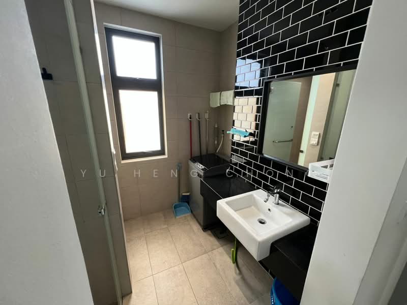 Pangsapuri untuk Disewa di Union Suites - Yu Heng Chong - Bathroom - PropertyGuru.com.my