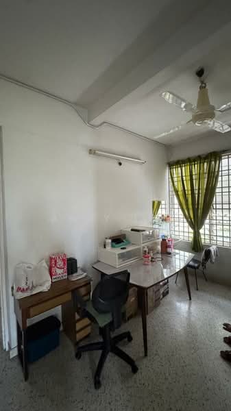Semi-Detached House for Sale in Jelutong (Penang) - Andy Lee - Study - PropertyGuru.com.my