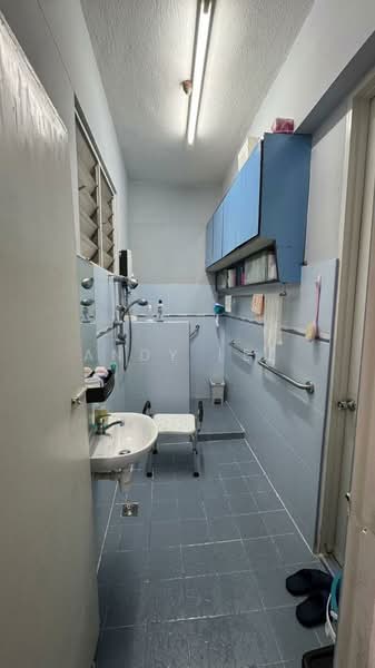 Semi-Detached House for Sale in Jelutong (Penang) - Andy Lee - Bathroom - PropertyGuru.com.my
