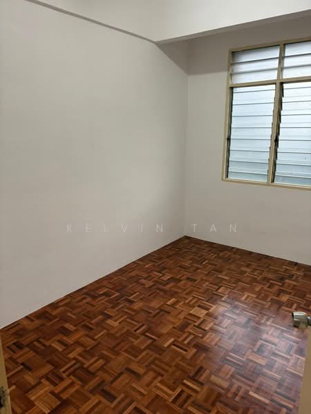 Flat for Rent at Taman Bukit Jambul - Kelvin Tan - Interior - PropertyGuru.com.my