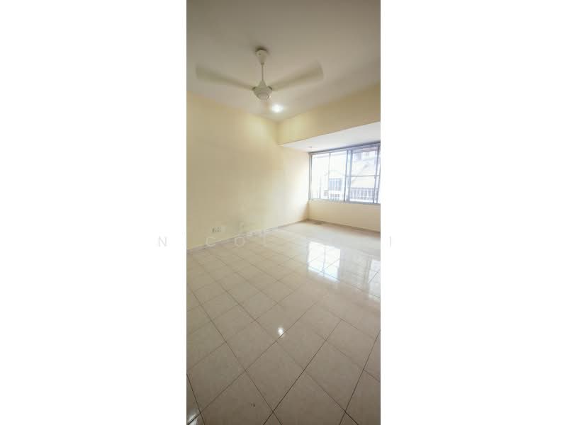 Link Bungalow for Sale in Jalan Klang Lama (Old Klang Road) (Kuala Lumpur) - Nicole Ooi - Living Room - PropertyGuru.com.my