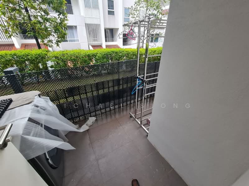 3-storey Terraced House for Rent in Tamansari (Rawang) - Michael Siong - Balcony - PropertyGuru.com.my