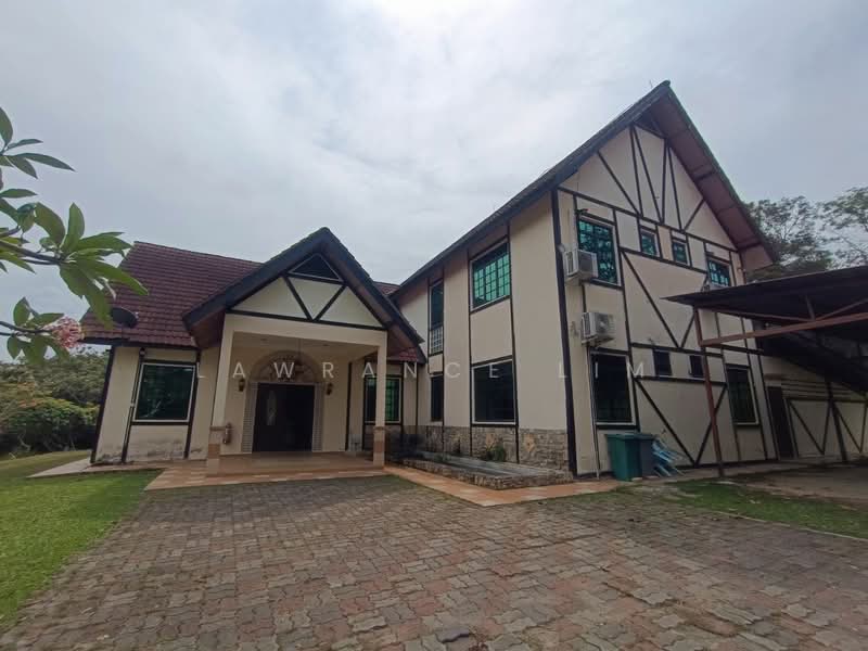 Hotel / Resort for Rent in Durian Tunggal (Melaka) - Lawrance Lim - Exterior - PropertyGuru.com.my