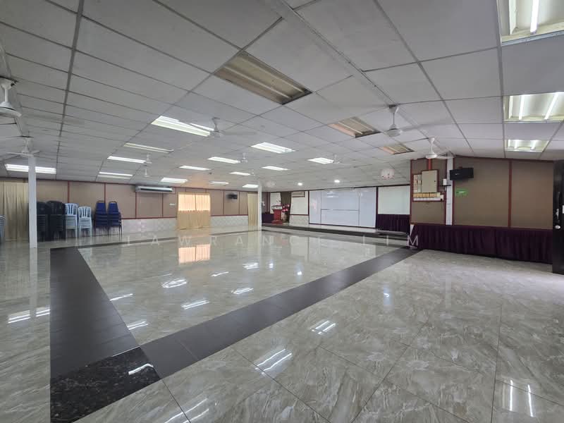 Hotel / Resort for Rent in Durian Tunggal (Melaka) - Lawrance Lim - Interior - PropertyGuru.com.my