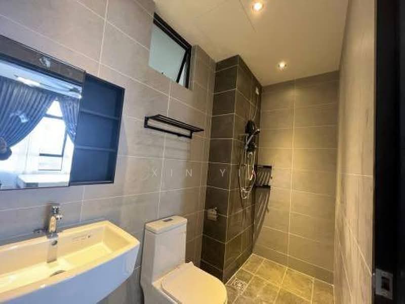 Servis Apartment untuk Dijual di Twin Tower Residence - Xin Yi - Bathroom - PropertyGuru.com.my
