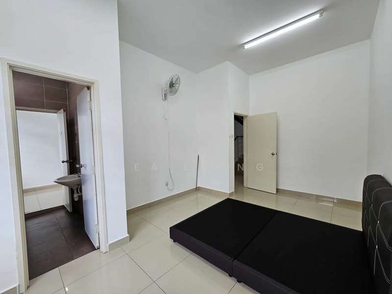 Taman Ehsan Jaya untuk Untuk Dijual - RM 868,000, Mac 2026 - Bedroom - PropertyGuru.com.my