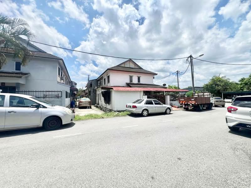 Taman Sri Haneco untuk Untuk Dijual - RM 345,000, Mac 2026 - Exterior - PropertyGuru.com.my