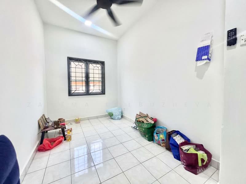 Taman Sri Haneco untuk Untuk Dijual - RM 345,000, Mac 2026 - Interior - PropertyGuru.com.my