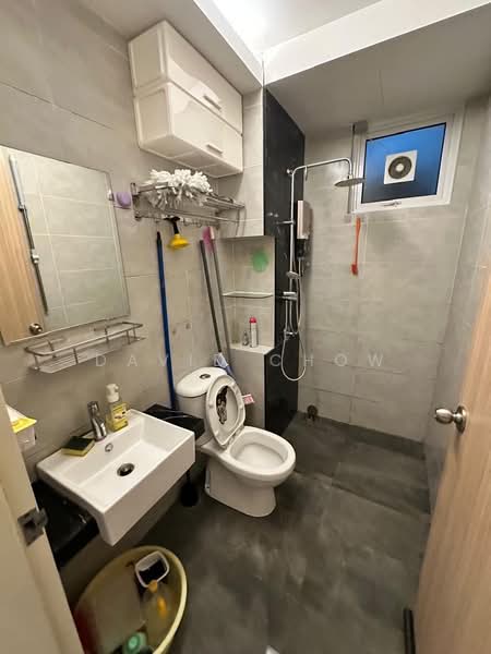 QuayWest Residence untuk Untuk Disewa - RM 2,400 /bulan, Apr 2026 - Bathroom - PropertyGuru.com.my