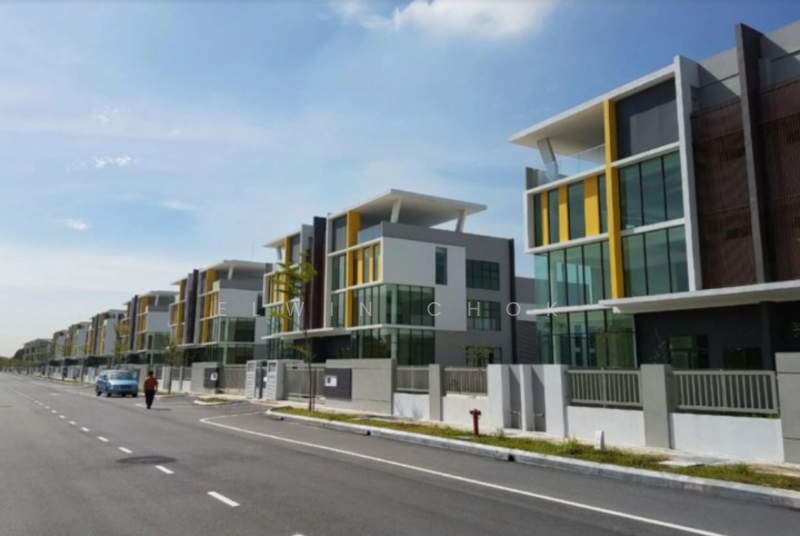 Semi-D Factory for Sale in Aman Perdana (Kapar) - Elwin Chok - Exterior - PropertyGuru.com.my