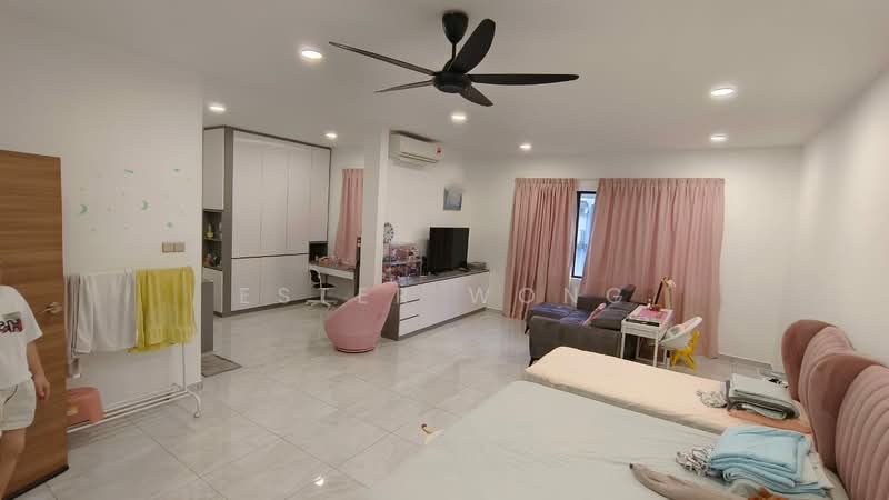Seri Alam 2.5 Storey House untuk Untuk Dijual - RM 1,050,000, Mac 2026 - Living Room - PropertyGuru.com.my