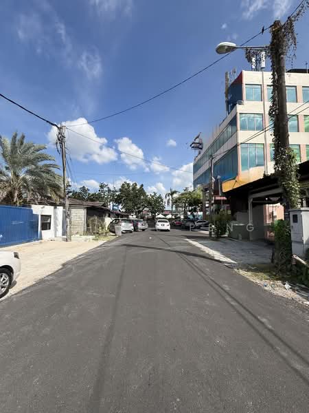 Semi-D Factory for Rent in Kawasan Perindustrian Pandan (Tebrau) - Loh Lee Peng - Exterior - PropertyGuru.com.my