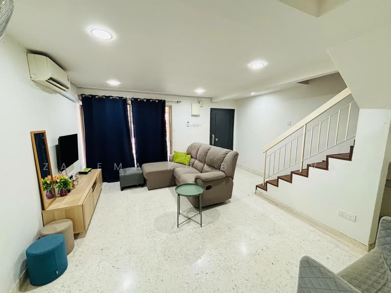 Seri Kembangan untuk Untuk Dijual - RM 460,000, Mac 2026 - Living Room - PropertyGuru.com.my