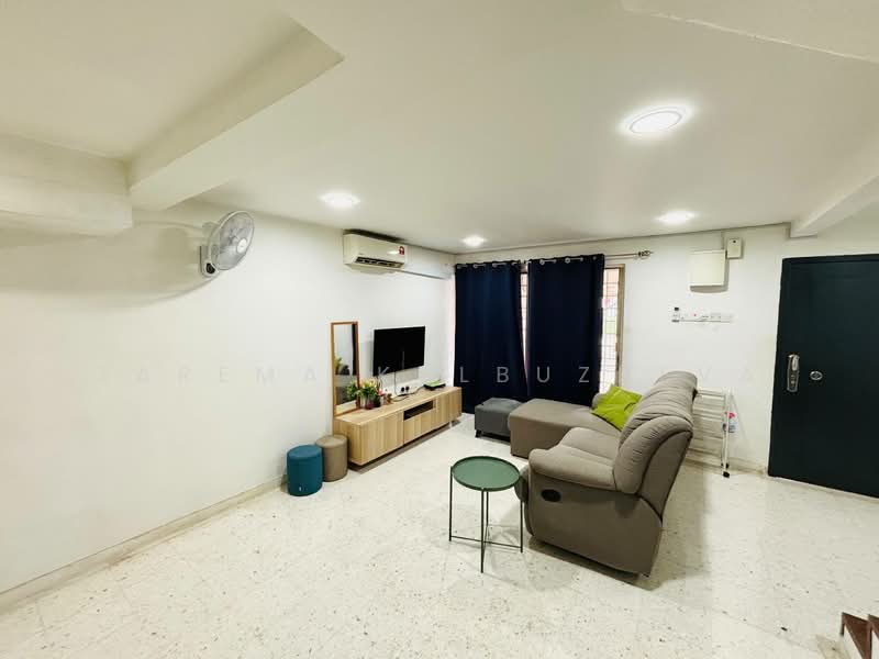 Seri Kembangan untuk Untuk Dijual - RM 460,000, Mac 2026 - Living Room - PropertyGuru.com.my