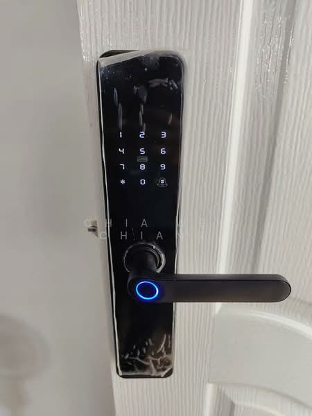 1-storey Terraced House for Sale in Taman Pelangi (Johor Bahru) - Chia Wei Chiang - Entrance - PropertyGuru.com.my